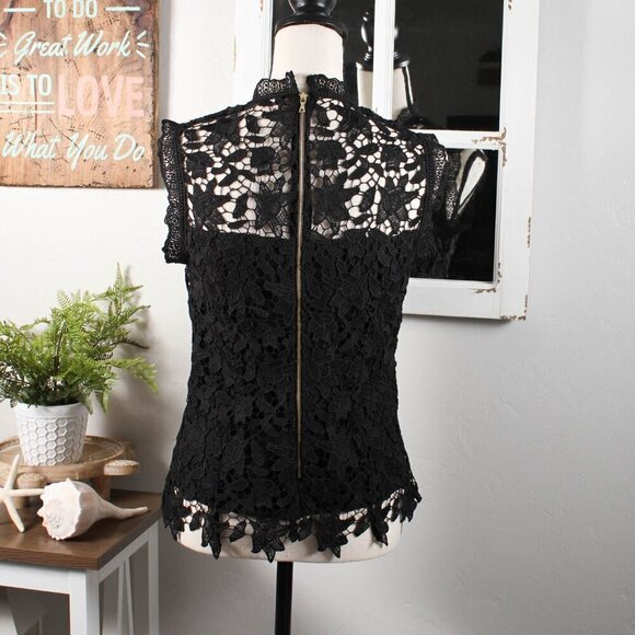 Nanette Lepore Black Lace Sleeveless Blouse - Size Small - Picture 6 of 10